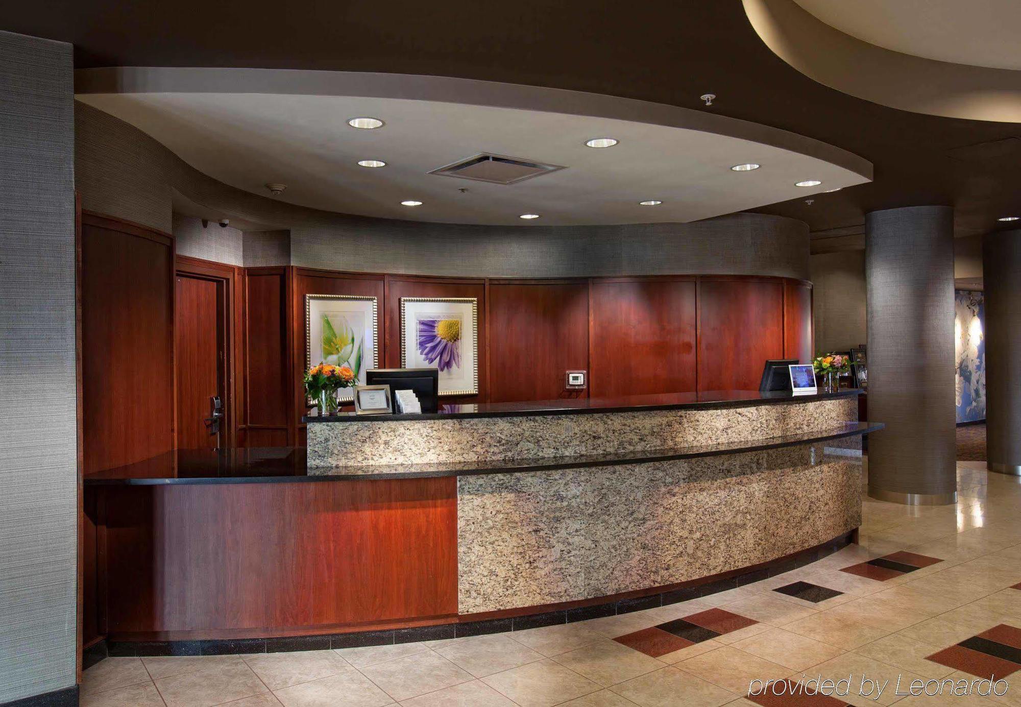 Courtyard By Marriott Fayetteville Exterior photo